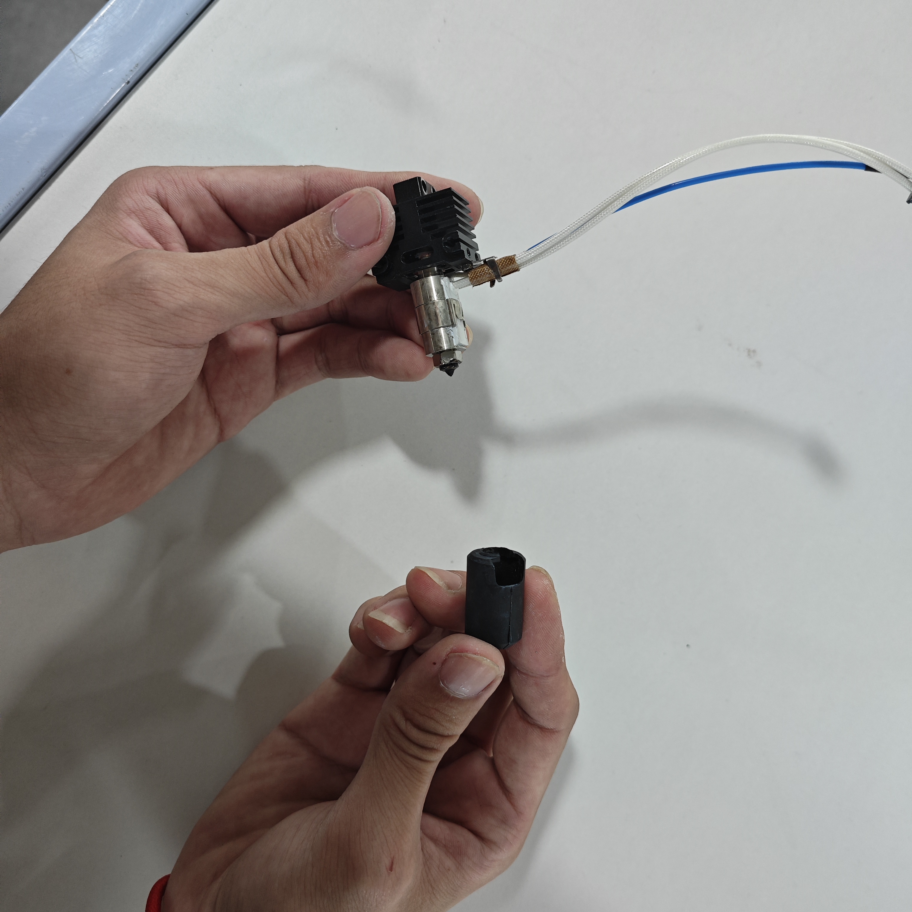 Remove silicone sock